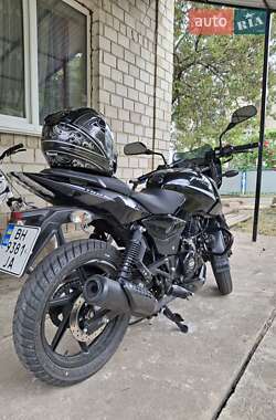 Мотоцикл Спорт-туризм Bajaj Pulsar 2023 в 