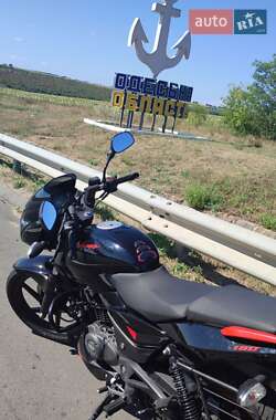 Мотоцикл Многоцелевой (All-round) Bajaj Pulsar 2021 в 