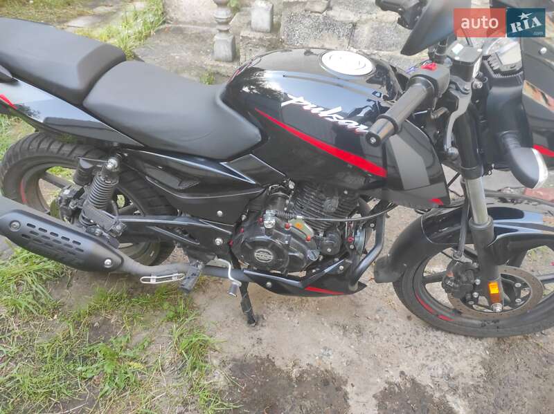 Мотоцикл Без обтікачів (Naked bike) Bajaj Pulsar 2024 в Львові фото 3 Мотоцикл Без обтікачів (Naked bike) Bajaj Pulsar 2024 в Львові