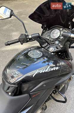 Мотоцикл Классік Bajaj Pulsar 2014 в 