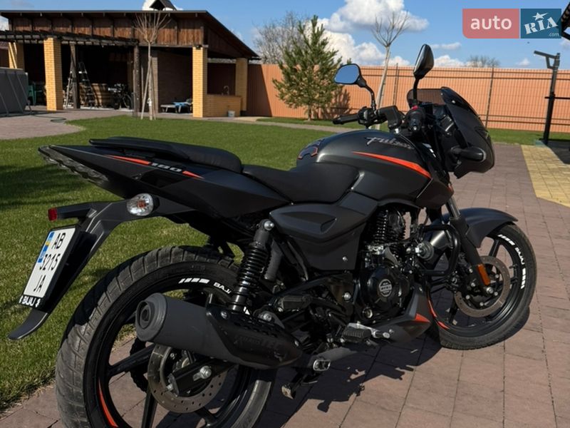 Мотоцикл Классік Bajaj Pulsar 2023 в Якушинці