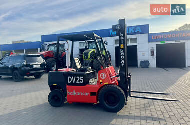 Вилочный погрузчик Balkancar DV 2005 в 