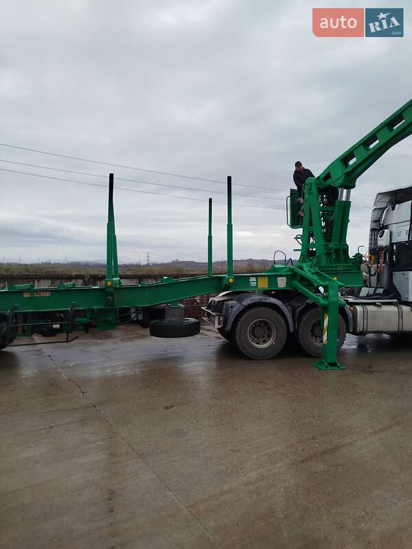 Шасси полуприцеп Bardet WB3475 1991 в Хусте