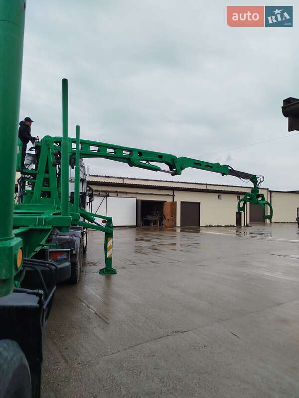 Шасси полуприцеп Bardet WB3475 1991 в Хусте