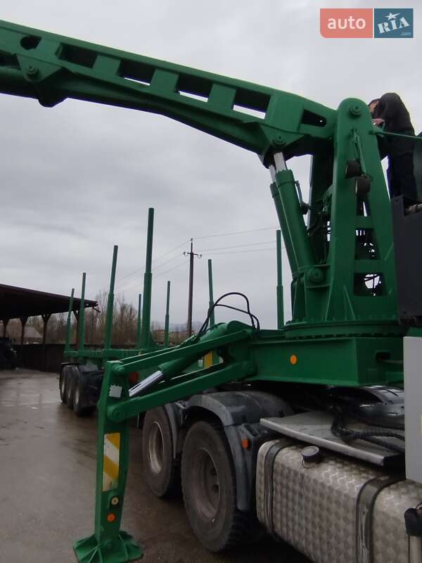 Шасси полуприцеп Bardet WB3475 1991 в Хусте