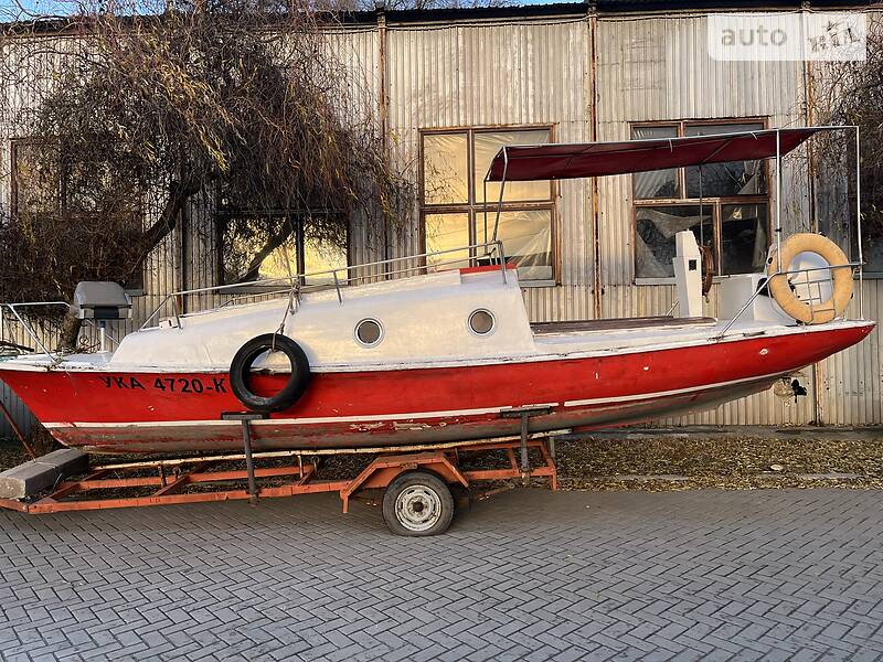 Катер Барракуда 420/007 2005 в Запорожье фото 5 Катер Барракуда 420/007 2005 в Запорожье