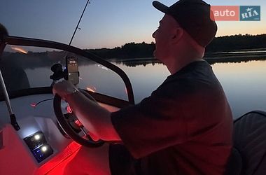 Катер Барс 400 2018 в Києві