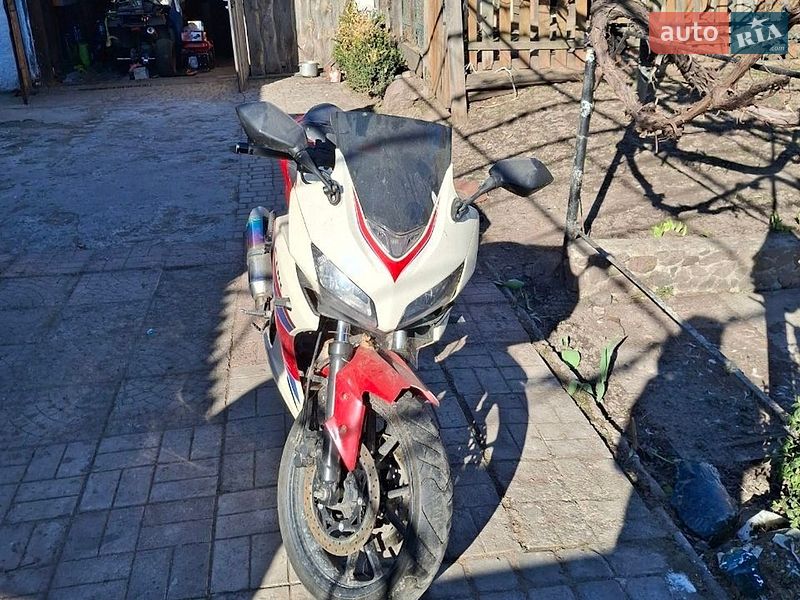 Спортбайк Bashan BS250 2007 в Бышеве