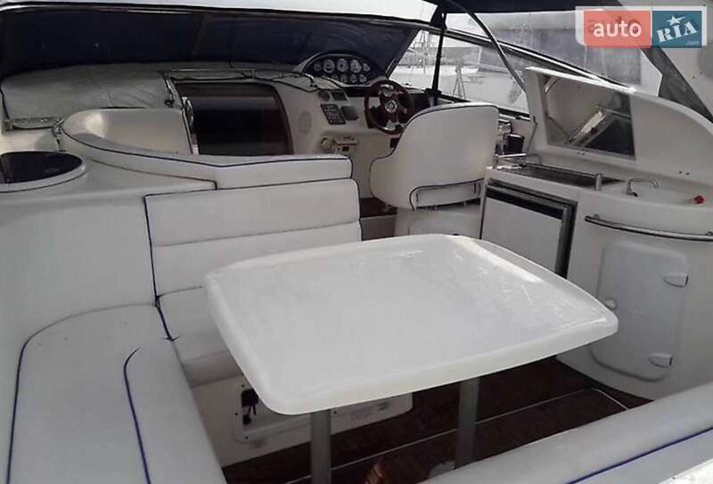 Моторная яхта Bavaria Sport 2008 в Киеве