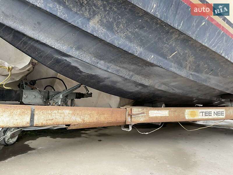 Катер Bayliner 2252 1984 в Киеве фото 11 Катер Bayliner 2252 1984 в Киеве