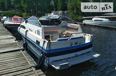 Моторная яхта Bayliner 2455 1990 в 
