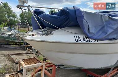 Моторная яхта Bayliner 2455 2001 в 