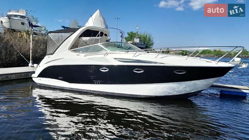 Моторная яхта Bayliner 305 2008 в Киеве