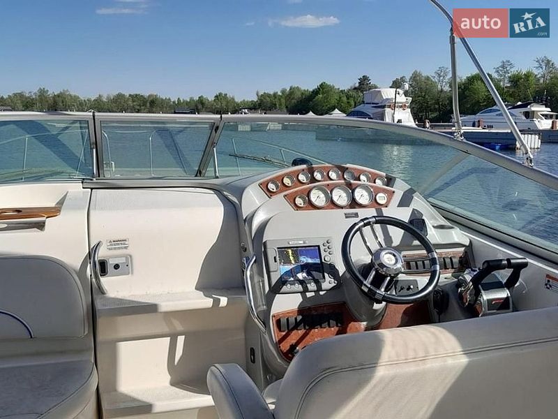 Моторная яхта Bayliner 305 2008 в Киеве