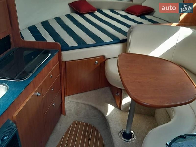 Моторная яхта Bayliner 305 2008 в Киеве