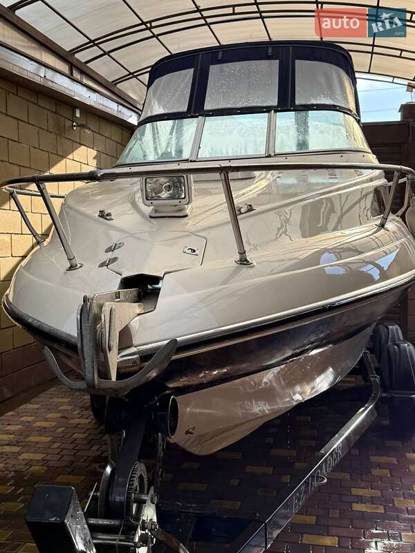 Катер Bayliner Cuddy 2005 в Дніпрі