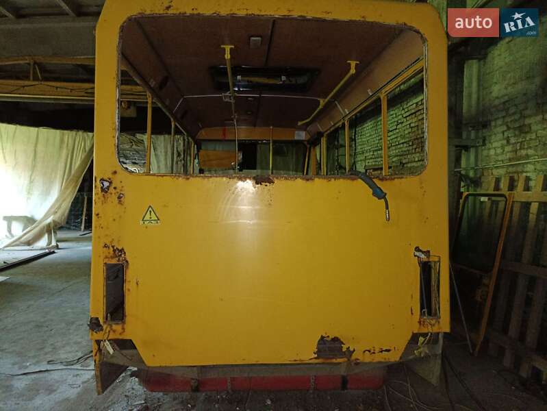 Пригородный автобус БАЗ 2114 2006 в Калиновке