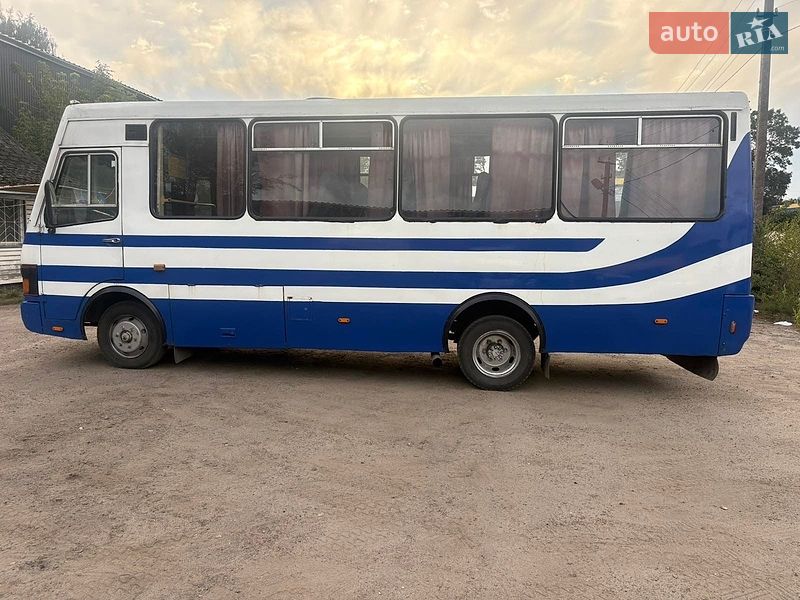 Приміський автобус БАЗ БАЗ 2006 в Львові