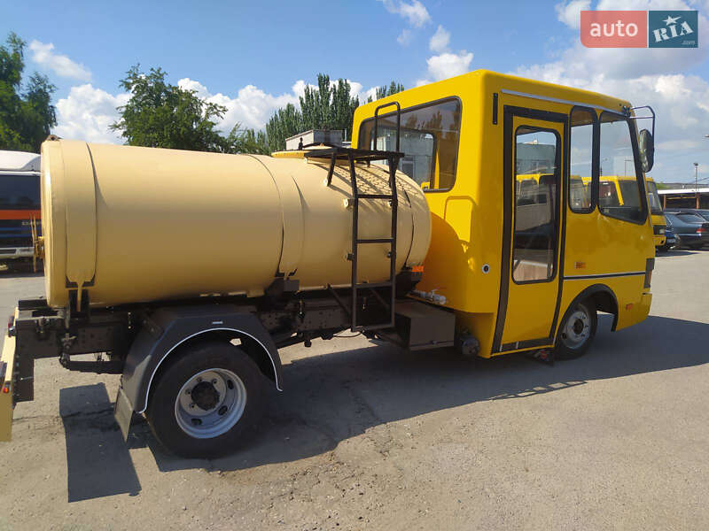 Бензовоз БАЗ Т901.60 2009 в 