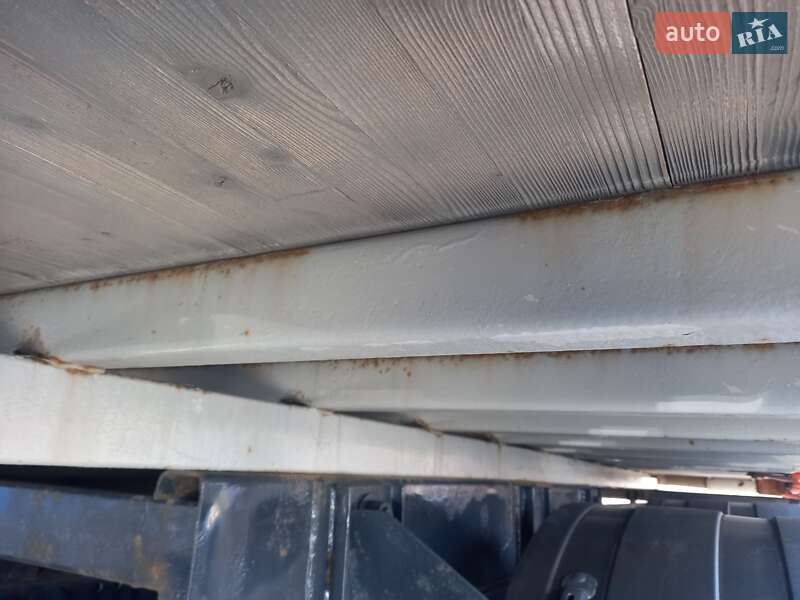 Контейнеровоз БДФП 7 2006 в Каменец-Подольском фото 2 Контейнеровоз БДФП 7 2006 в Каменец-Подольском