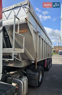 Зерновоз - полуприцеп Benalu 2S21 2005 в 