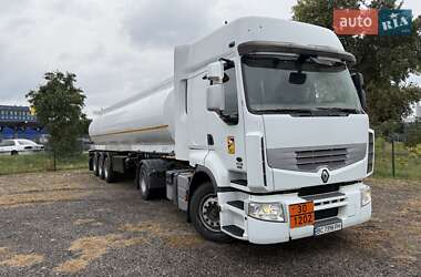 Цистерна Benalu 2S21 2015 в Киеве