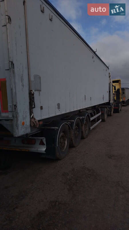 Самосвал полуприцеп Benalu Agriliner 2009 в Одессе