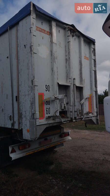 Самосвал полуприцеп Benalu Agriliner 2009 в Одессе