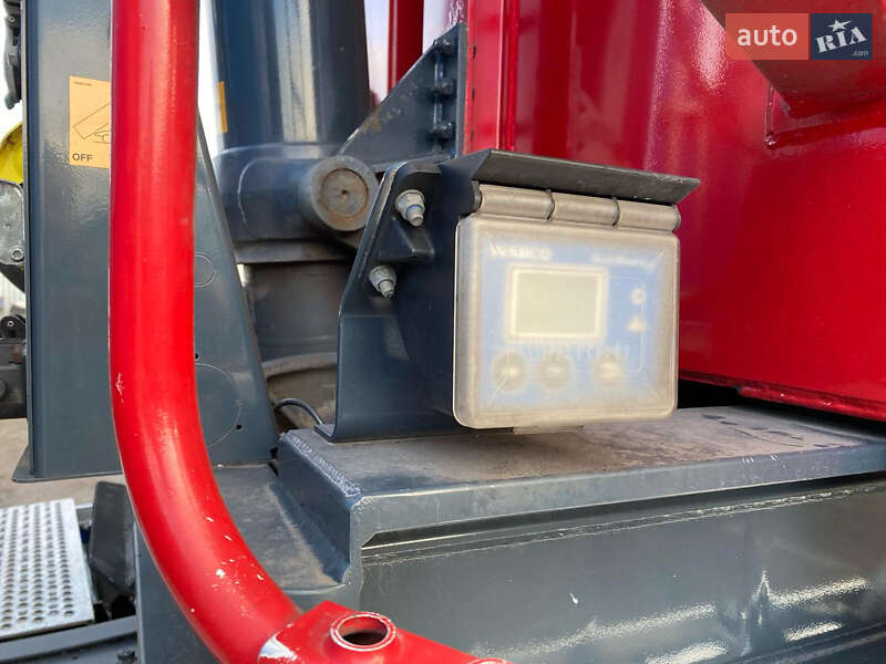 Зерновоз - полуприцеп Benalu Benalu 2016 в Черновцах фото 3 Зерновоз - полуприцеп Benalu Benalu 2016 в Черновцах