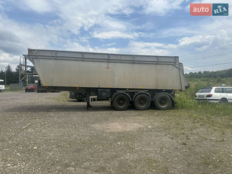 Самосвал полуприцеп Benalu Benalu 2004 в Тячеве