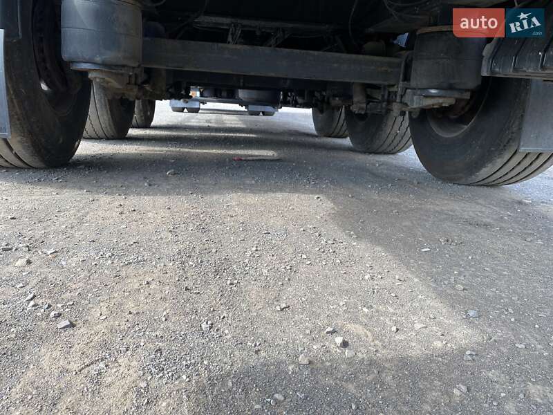 Самоскид причіп Benalu Benalu 2004 в Хусті