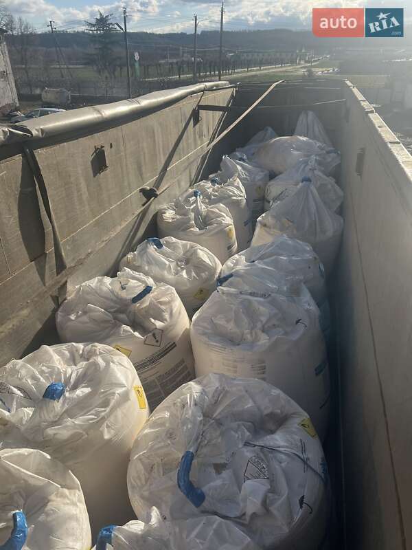 Самоскид напівпричіп Benalu Benalu 2002 в Вінниці