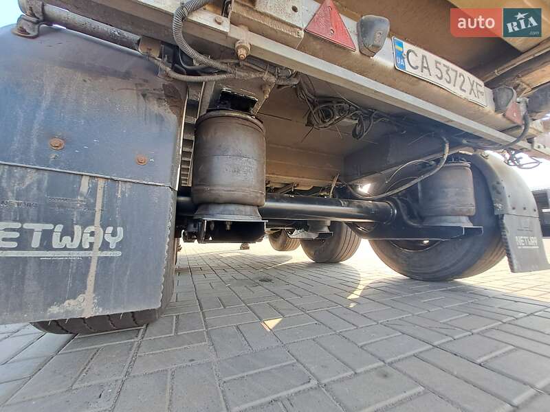 Самоскид напівпричіп Benalu Benalu 2002 в Черкасах