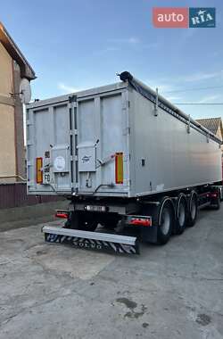 Зерновоз - полуприцеп Benalu Bencere 2007 в Тячеве