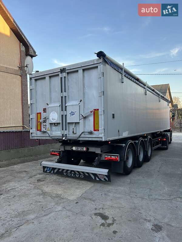 Зерновоз - полуприцеп Benalu Bencere 2007 в Тячеве фото Зерновоз - полуприцеп Benalu Bencere 2007 в Тячеве