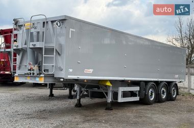 Самоскид напівпричіп Benalu Bencere 2015 в Вінниці
