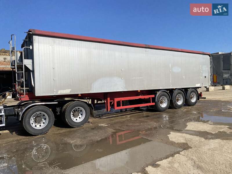 Зерновоз - полуприцеп Benalu BRD3 2006 в Одессе