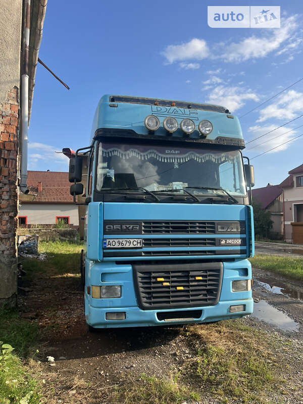 Самоскид напівпричіп Benalu BRD3 2009 в Хусті