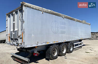 Зерновоз - полуприцеп Benalu BRD3 2008 в 