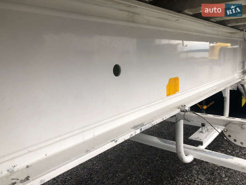 Зерновоз - полуприцеп Benalu C34CMS01 2011 в Виннице