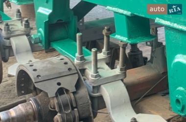 Цистерна Benalu Fruehauh 1993 в Харкові