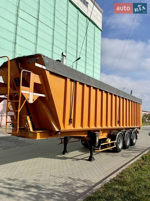 Самосвал полуприцеп Benalu GT 2000 в Полтаве