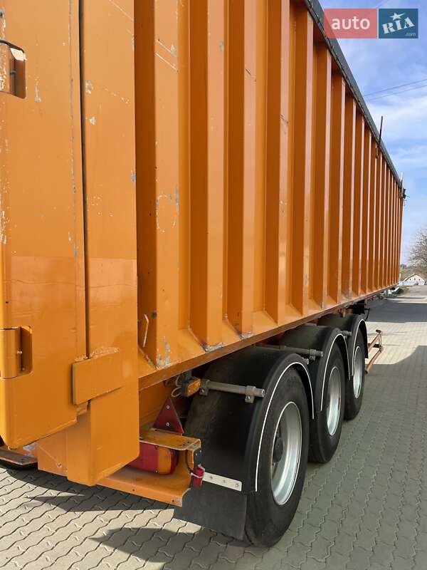 Самосвал полуприцеп Benalu GT 2000 в Полтаве