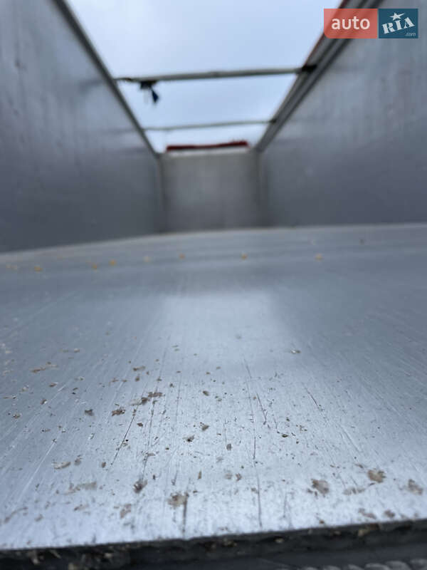 Самосвал полуприцеп Benalu Optiliner 2008 в Любашевке