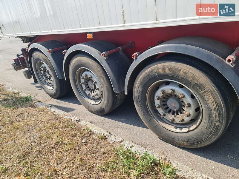Самосвал полуприцеп Benalu Optiliner 2006 в Виннице