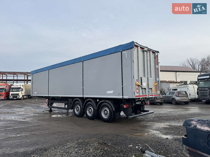 Зерновоз - полуприцеп Benalu Optiliner 2016 в Луцке