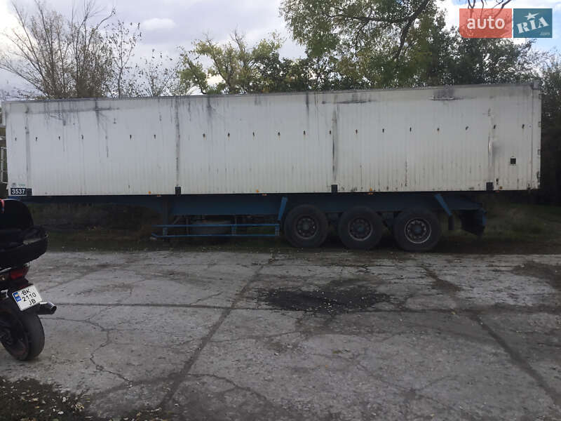 Самосвал полуприцеп Benalu T34C-1 1989 в Измаиле