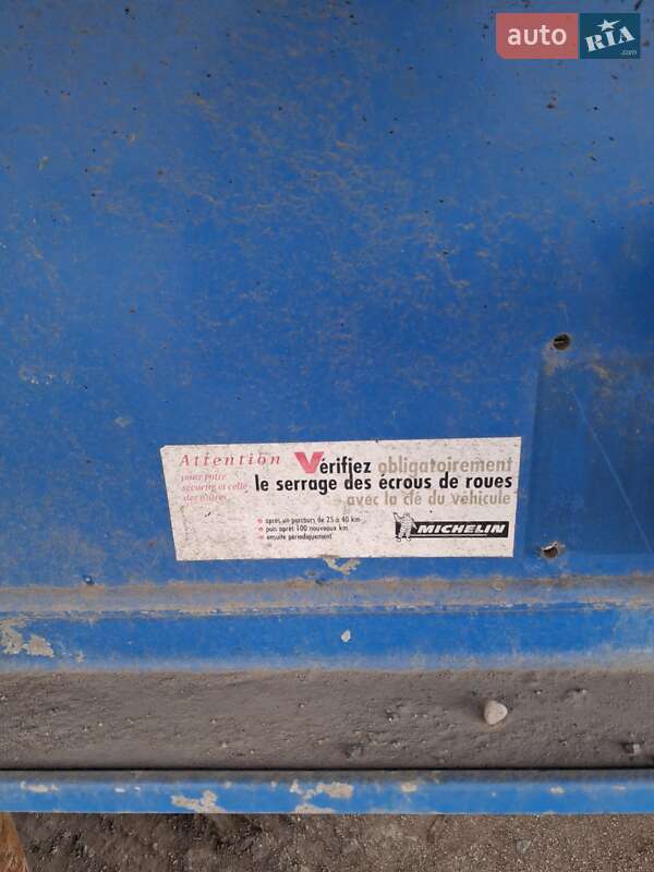 Зерновоз - полуприцеп Benalu T 2000 в Хмельницком фото 9 Зерновоз - полуприцеп Benalu T 2000 в Хмельницком