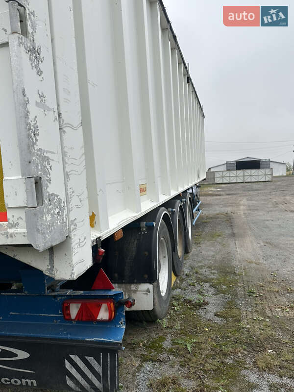 Зерновоз - напівпричіп Benalu TF34C-Z 2001 в Львові