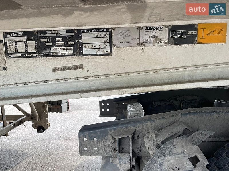Зерновоз - полуприцеп Benalu TX34CS 2004 в Белой Церкви